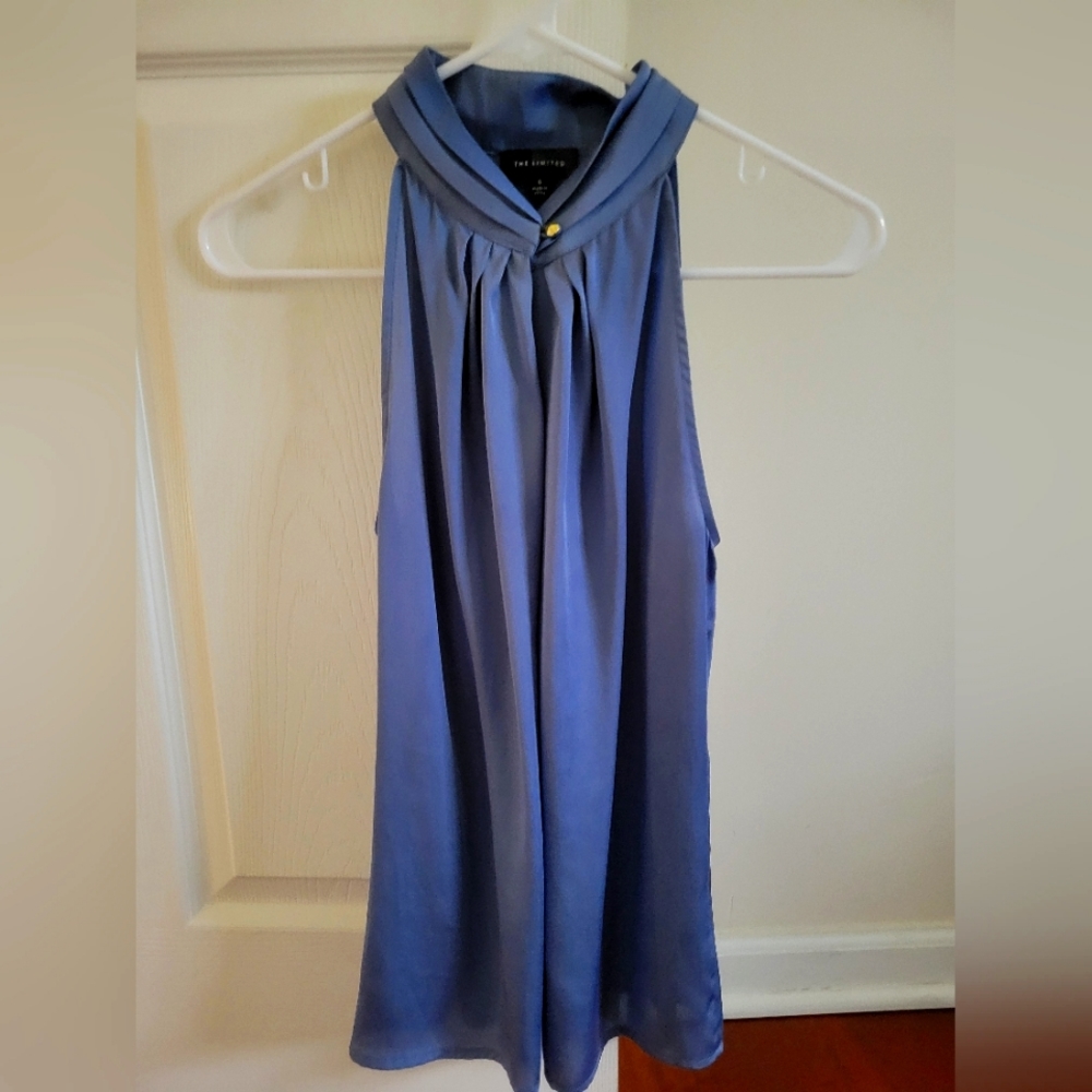 Blue tank from the limited. Gently used. Size Small.